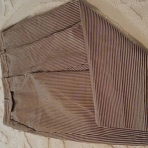 Women's BCBG crop pants size 4